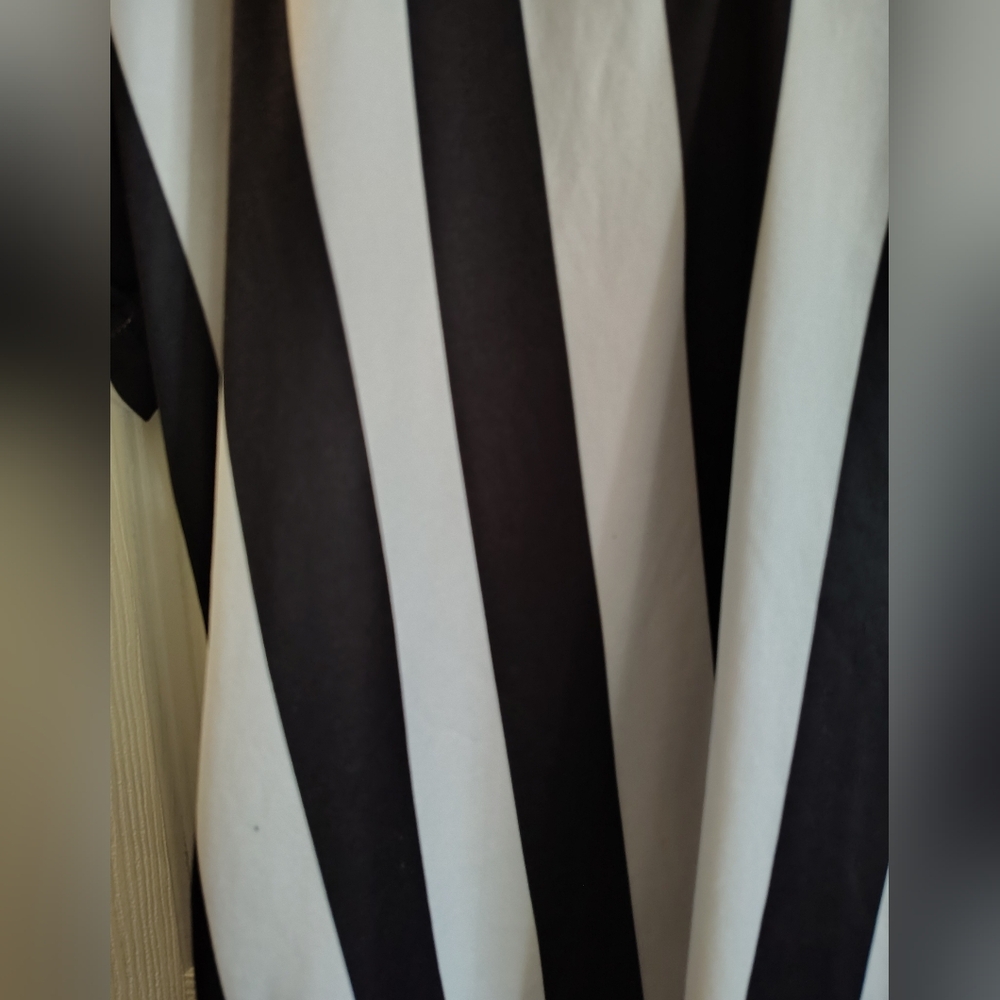 Mens Medium Crown Partial Zip Ref Jersey- Be Game ready! - Picture 5 of 6